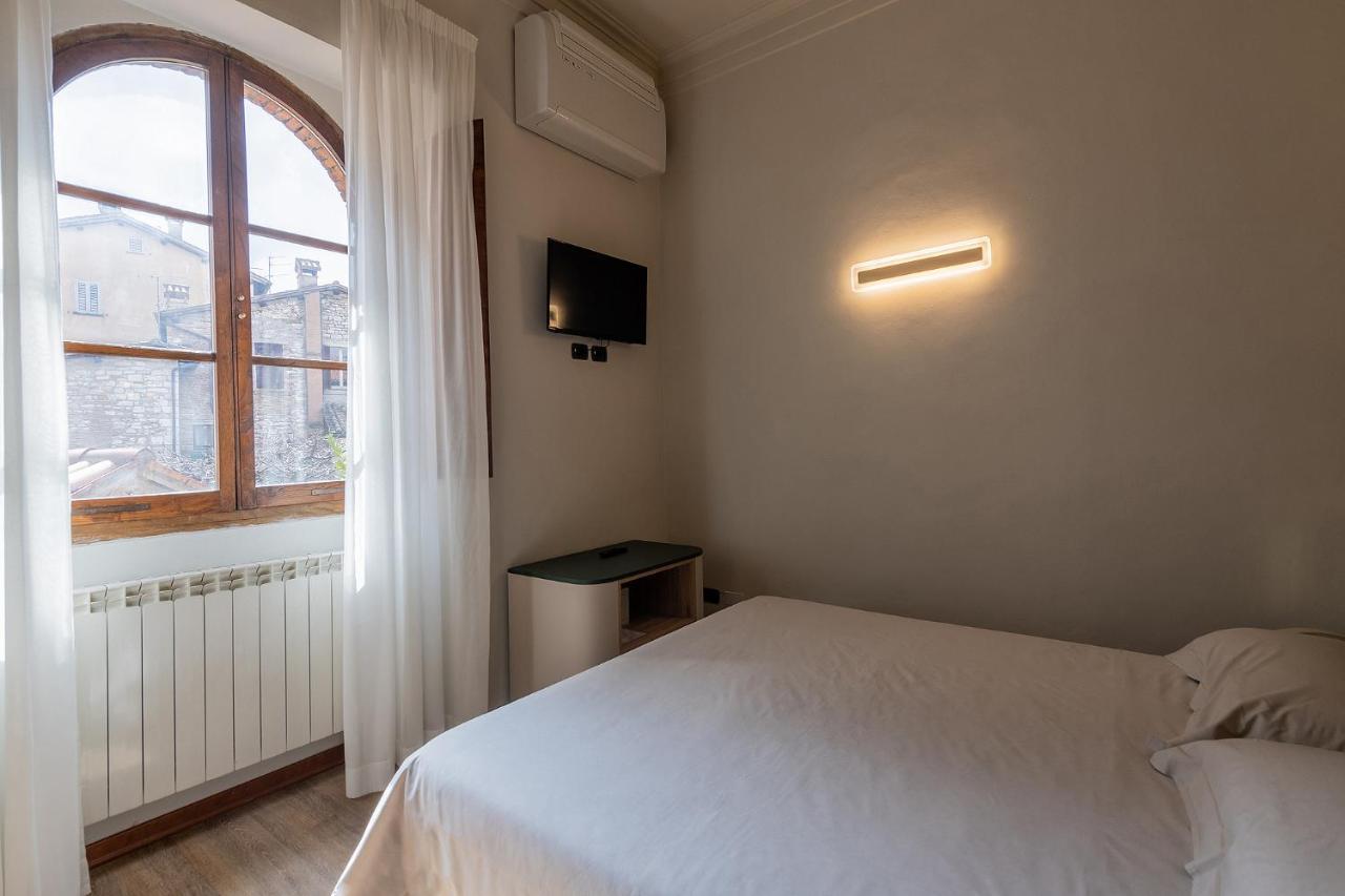 Hotel Gattapone Gubbio Esterno foto