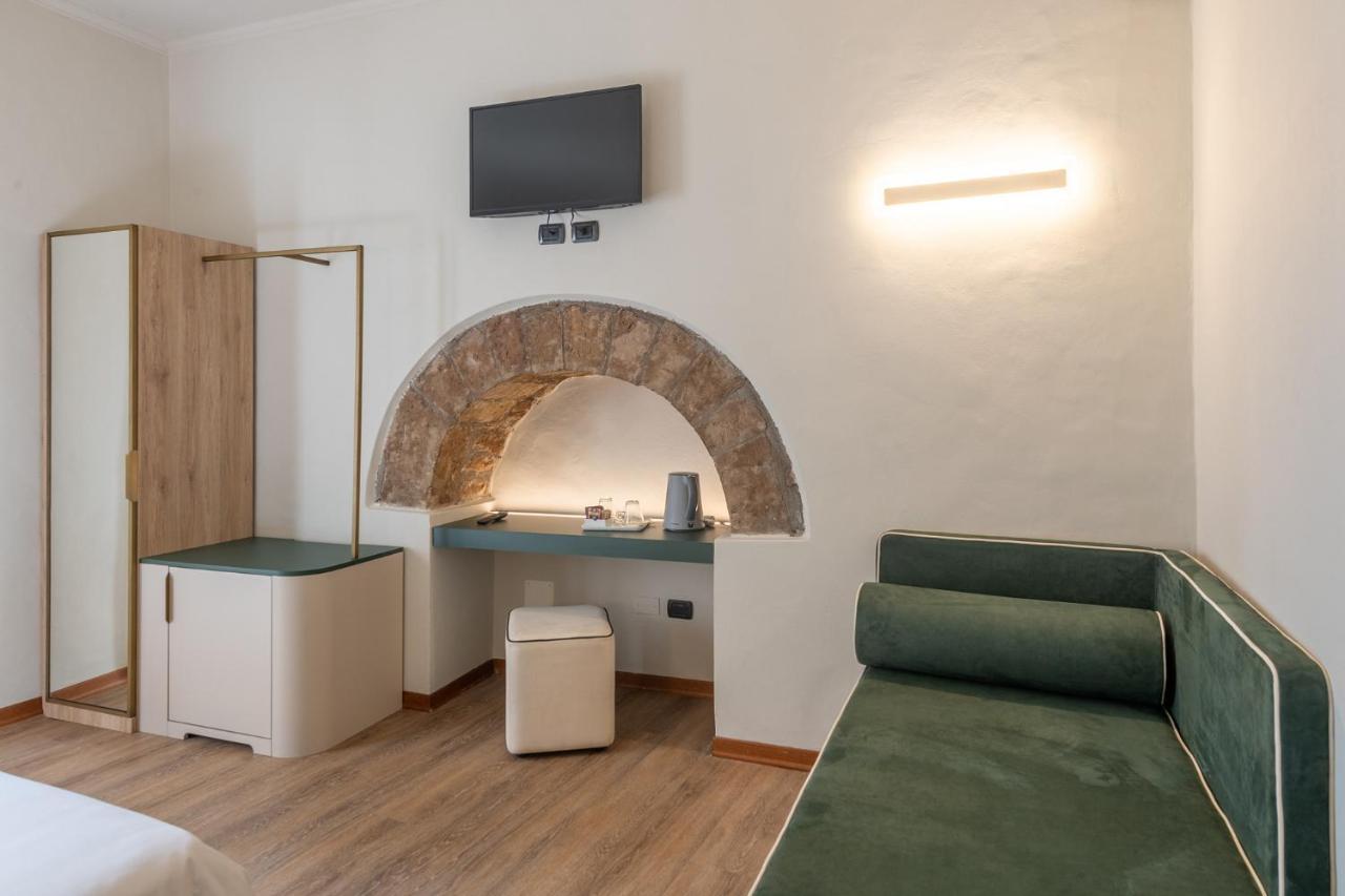 Hotel Gattapone Gubbio Esterno foto