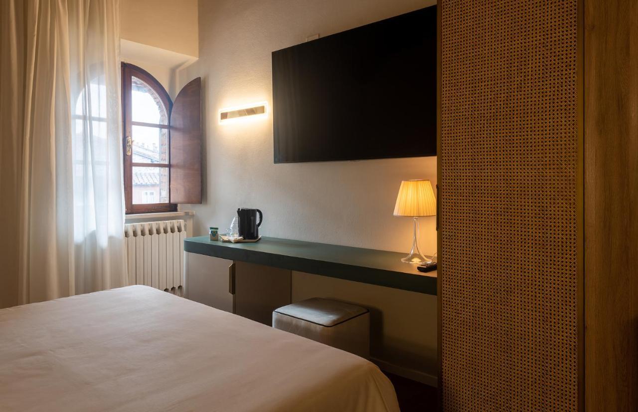Hotel Gattapone Gubbio Esterno foto
