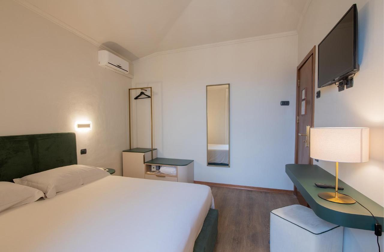 Hotel Gattapone Gubbio Esterno foto