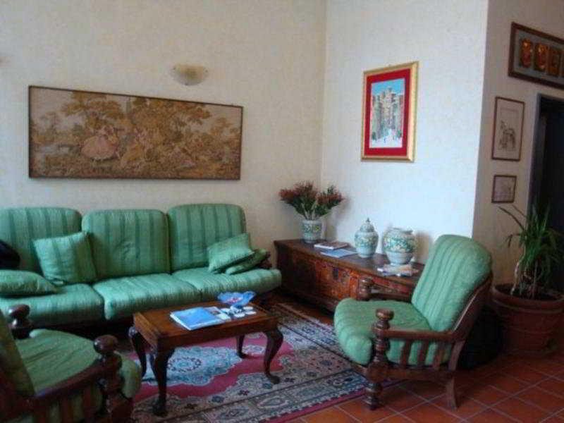 Hotel Gattapone Gubbio Esterno foto